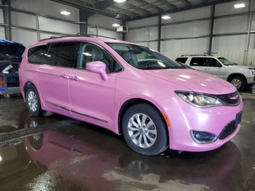 Chrysler Pacifica II 3.6 V6 291KM 2017 Chrysler Pacifica 2017r., Touring L, 3.6L, od ubezpieczalni 3.6 Benzyna, zdjęcie 5