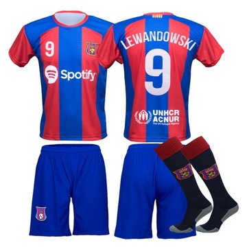 BARCELONA ROBERT LEWANDOWSKI LEWY Strój Piłkarski + Getry r. 134cm