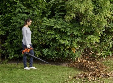 ПЫЛЕСОС САДОВЫМИ ЛИСТАМИ С ЧЕРНЕНИЕМ BLACK DECKER BEBLV300