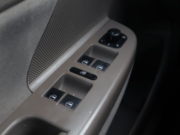 Volkswagen Golf VI Variant 1.4 TSI 122KM 2010 VW Golf 1.4 TSI, Salon Polska, Serwis ASO, Klima, zdjęcie 16