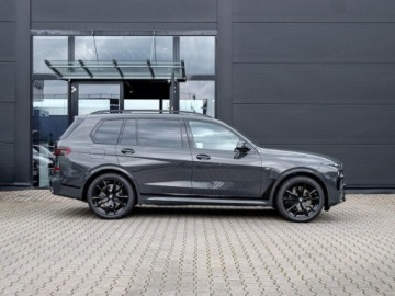 BMW X7 SUV Facelifting 3.0 40d 352KM 2026 xDrive40d Individual Edition 3.0 (352 KM)| Hak holowniczy, elektryczny, zdjęcie 4