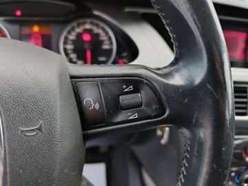 Audi A4 B8 Limousine 1.8 TFSI 160KM 2009 Audi A4 Limousine Audi A4 Limousine 1.8 benzyna 160KM Podgrzewane Fotele A, zdjęcie 13