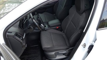 Skoda Karoq Crossover 1.5 TSI ACT 150KM 2018 Karoq .. Klimatronik .. Ledy .. Hak .. Nawigacja .. Grzane Szyby i Fotele ., zdjęcie 6