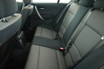 BMW Seria 1 E81/E87 Hatchback 5d E87 2.0 118i 129KM 2005 BMW 1 118i, GAZ, Automat, Klima, zdjęcie 15