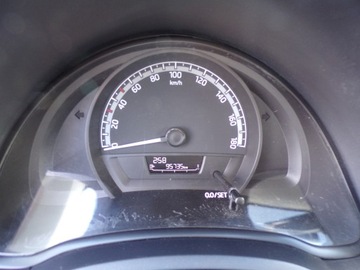 Skoda Citigo Hatchback 5d 1.0 60KM 2017 SKODA CITIGO 1.0 BENZ ZAMIANA, zdjęcie 10