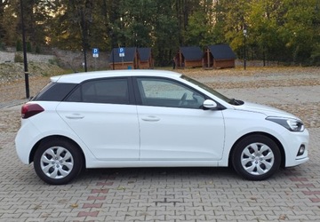 Hyundai i20 II Hatchback 5d Facelifting KAPPA 1.2 MPI 75KM 2020 Hyundai i20 Salon PLEkonomicznyZadbanySuper stanGwarancja 1.2 Benzyna, zdjęcie 4