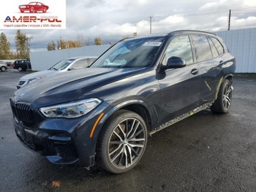 BMW X5 G05 2023 BMW X5 M50I 2023 4.4l 4.4 Benzyna 523KM