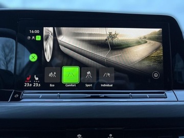 Volkswagen Golf VIII Variant 2.0 TDI 150KM 2022 Volkswagen Golf Matrix Panorama Head-UP Harman DCC ASO FV23 2.0, zdjęcie 30