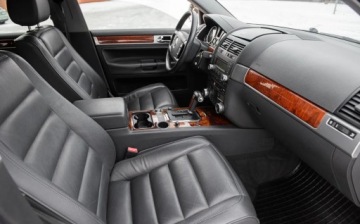 Volkswagen Touareg I 3.2 i V6 24V 220KM 2003 Volkswagen Touareg 3.2 V6 220KM Automat Skora Climatron Full Serwis ASO, zdjęcie 24