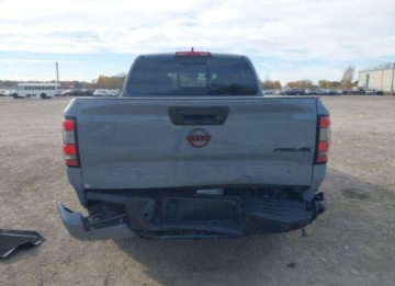 Nissan 2023 Nissan Frontier 2023, 3.8L, 4x4, PRO-4X, od ubezpieczalni 3.8 Benzyna 310KM, zdjęcie 6