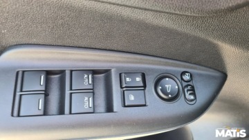 Honda Jazz IV Mikrovan 1.3 i-VTEC 102KM 2015 Honda Jazz 1.4Benz manual Navi 2xPDC climatronic key less 100 bezwypadek, zdjęcie 25