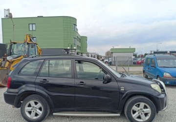 Toyota RAV4 II 2.0 16V D-4D 116KM 2005 Toyota RAV4 Toyota RAV4 2.0 Diesel 116KM, zdjęcie 4