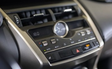 Lexus NX I SUV Facelifting 300 238KM 2018 Lexus NX 300 Elegance AWD 2.0 Benzyna 238KM, zdjęcie 19