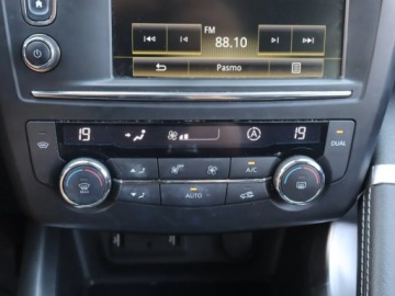 Renault Kadjar Crossover 1.2 Energy TCe 130KM 2016 Renault Kadjar 1.2 TCe, Salon Polska, Skóra, Navi, zdjęcie 16