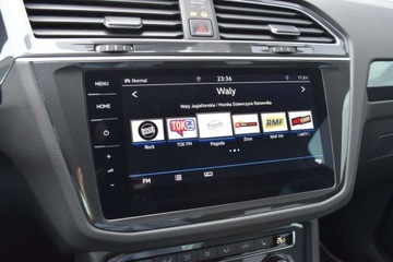 Volkswagen Tiguan II SUV 2.0 TDI 190KM 2019 Volkswagen Tiguan SalonPL 2.0 TDI 190KM DSG 4x4 R-Line DCC Pakiety LED TOP, zdjęcie 16