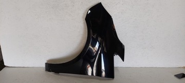 MERCEDES W447 VIANO TŘÍDA V BLATNÍK PŘEDNÍ LEVÝ