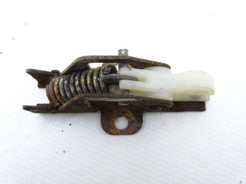 DAF LF 45 55 01-06 E3 ZAMEK MASKI PRAWY