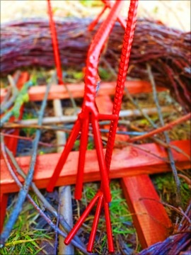 STORK'S NEST БОЛЬШОЙ АИСТ С МАЛЕНЬКИМ - Декоративная садовая фигурка