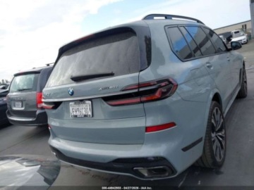 BMW X7 2024 BMW X7 2024 BMW X7 XDRIVE40I 3.0 Benzyna 375KM, zdjęcie 15