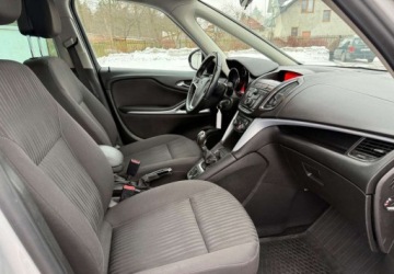 Opel Zafira C Tourer 1.4 Turbo ECOTEC 140KM 2012 Opel Zafira Opel Zafira Tourer 1.4 Turbo Business Innovation 1.4 Benzyna, zdjęcie 11