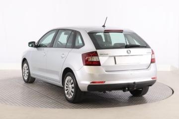 Skoda Rapid II Liftback Facelifting 1.0 TSI 95KM 2018 Skoda Rapid 1.0 TSI, Salon Polska, Klima, zdjęcie 3