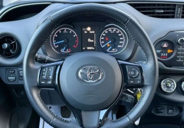 Toyota Yaris III Hatchback 5d Facelifting 2017 1.5 Dual VVT-iE 111KM 2017 Toyota Yaris CITY, salon Polska, Kamera, czujniki park. przod i tyl 1.5, zdjęcie 4