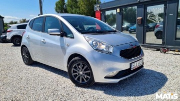 Kia Venga Mikrovan Facelifting 1.6 DOHC 124KM 2017 Kia Venga 1.6BENZ manual Navi kamera climatronic Webasto tempomat bezwypad, zdjęcie 22