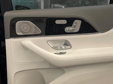 Mercedes GLS X167 2025 MERCEDES-BENZ GLS Maybach 600 4-Matic 4.0 (557KM) 2025, zdjęcie 22