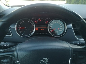 Peugeot 508 I SW 2.0 HDi FAP 140KM 2011 Peugeot 508 SW 2.0HDI 140KM Klimatronic Parktronic, zdjęcie 13