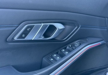 BMW Seria 3 G20-G21 Touring 2.0 330i 258KM 2019 BMW Seria 3 330i xDrive 258 KM M Pakiet Lasery Webasto Dach panoramiczny H, zdjęcie 18