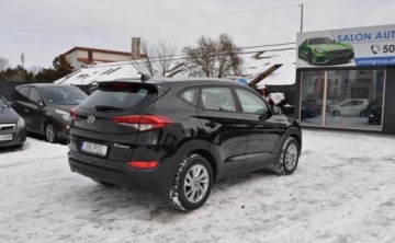 Hyundai Tucson III 2016 Hyundai Tucson Benzyna Nawigacja Kamera Grzane fotele 1.7 Benzyna 132KM, zdjęcie 6