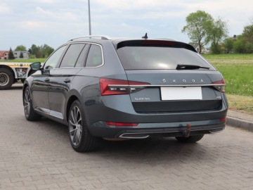 Skoda Superb III Scout 2.0 TDI 190KM 2020 Skoda Superb 2.0 TDI, 187 KM, 4X4, Automat, zdjęcie 3
