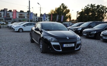 Renault Megane III Coupe 1.6 16v 110KM 2009 Renault Megane 1.6 Benzyna 110 km 6-biegowy Klimatyzacja 1.6 Benzyna 110KM, zdjęcie 3