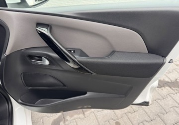 Citroen C4 Picasso II Picasso Facelifting 1.2 PurTech 130KM 2017 Citroen C4 Picasso bezwypadek jak nowaserwisshinelift 1.2 Benzyna 130KM, zdjęcie 19