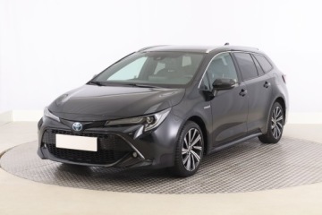 Toyota Corolla XII TS Kombi 1.8 Hybrid 122KM 2021 Toyota Corolla 1.8 Hybrid, Salon Polska, zdjęcie 1