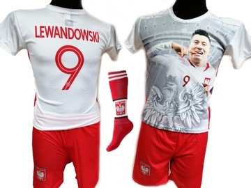 Установите футбольный наряд Lewandowski Польша 134