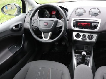 Seat Ibiza IV SportTourer 1.4 MPI 85KM 2011 Seat Ibiza 1.4 16V, Salon Polska, 1. Właściciel, zdjęcie 6