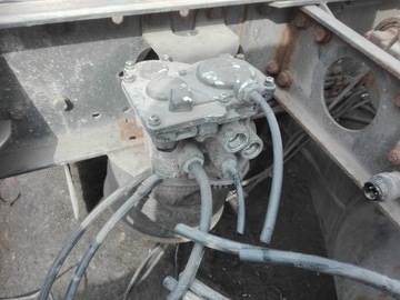ZAWÓR EBS PRZYCZEPY MERCEDES ATEGO III 250 ZŁ