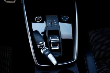Audi A3 8Y Sportback 2.0 35 TDI 150KM 2023 Audi A3 Sportback S LINE skóra KAMERA virtual, zdjęcie 24