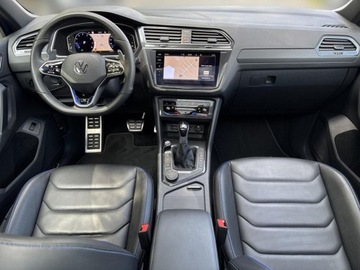 Volkswagen Tiguan II SUV R 2.0 TSI 320KM 2023 Volkswagen Tiguan TSI 4Motion 320KM R Panorama Harman Kardon DCC Head, zdjęcie 13