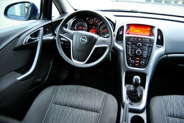 Opel Astra J Hatchback 5d Facelifting 1.4 87KM 2013 Opel Astra Niski przebieg, oryginał lakier, zdjęcie 6