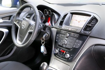 Opel Insignia I Sports Tourer 2.0 CDTI ECOTEC 130KM 2012 Opel Insignia Navi/6 Biegów/ Parktronic/BiXenon, zdjęcie 8
