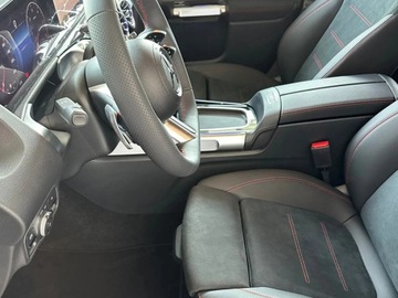 Mercedes GLB SUV 2.0 220d 190KM 2025 MERCEDES-BENZ GLB 220 d 4-Matic AMG Line 2.0 190KM, zdjęcie 6
