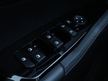 Kia Sportage V SUV Plug-In 1.6 T-GDI PHEV 265KM 2022 Kia Sportage 1.6 T-GDI PHEV, Salon Polska, zdjęcie 18