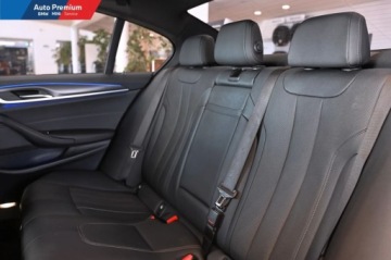 BMW Seria 5 G30-G31 Limuzyna Facelifting 2.0 520d 190KM 2023 BMW Seria 5 520d xDriveFV23Fotel SportowyRozbudowany Pakiet lusterek, zdjęcie 14