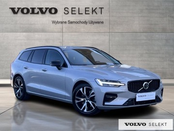 Volvo V60 II  Kombi Facelifting 2.0 B4 B 197KM 2024 Volvo V60 V60 B4 B Plus Dark Pakiet Climate Driver, zdjęcie 3