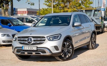 Mercedes GLC C253 2019 Mercedes-Benz GLC Mercedes-Benz Klasa GLC GLC 300 4Matic 258KM 2.0 Benzyna
