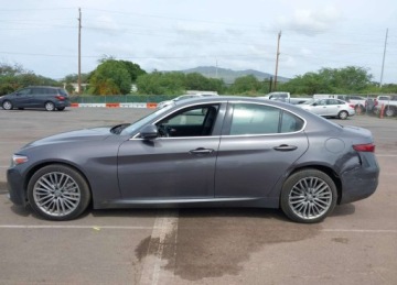 Alfa Romeo Giulia II 2017 Alfa Romeo Giulia 2017r., Ti Awd, 2L, od ubezpieczalni 2.0 Benzyna 284KM, zdjęcie 6