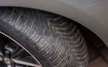 Toyota Auris II Touring Sports Facelifting 1.2 D-4T 116KM 2018 Toyota Auris Toyota Auris 1.2 Turbo Design Edition 1.2 Benzyna 116KM, zdjęcie 12