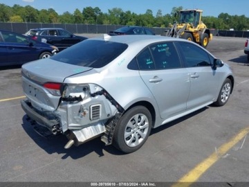 Toyota Corolla XII 2022 Toyota Corolla 2022 Toyota Corolla LE CVT (Natl) 1.8 Benzyna 139KM, zdjęcie 3